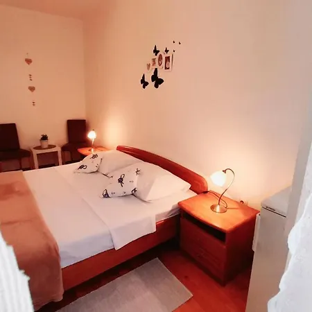 Pansion Ivan & Ivana Guest house 3*